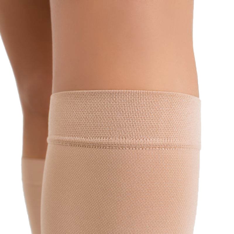 Компрессионные гольфы 2С113 VENOTEKS, 2 класс купить в OrtoMir24